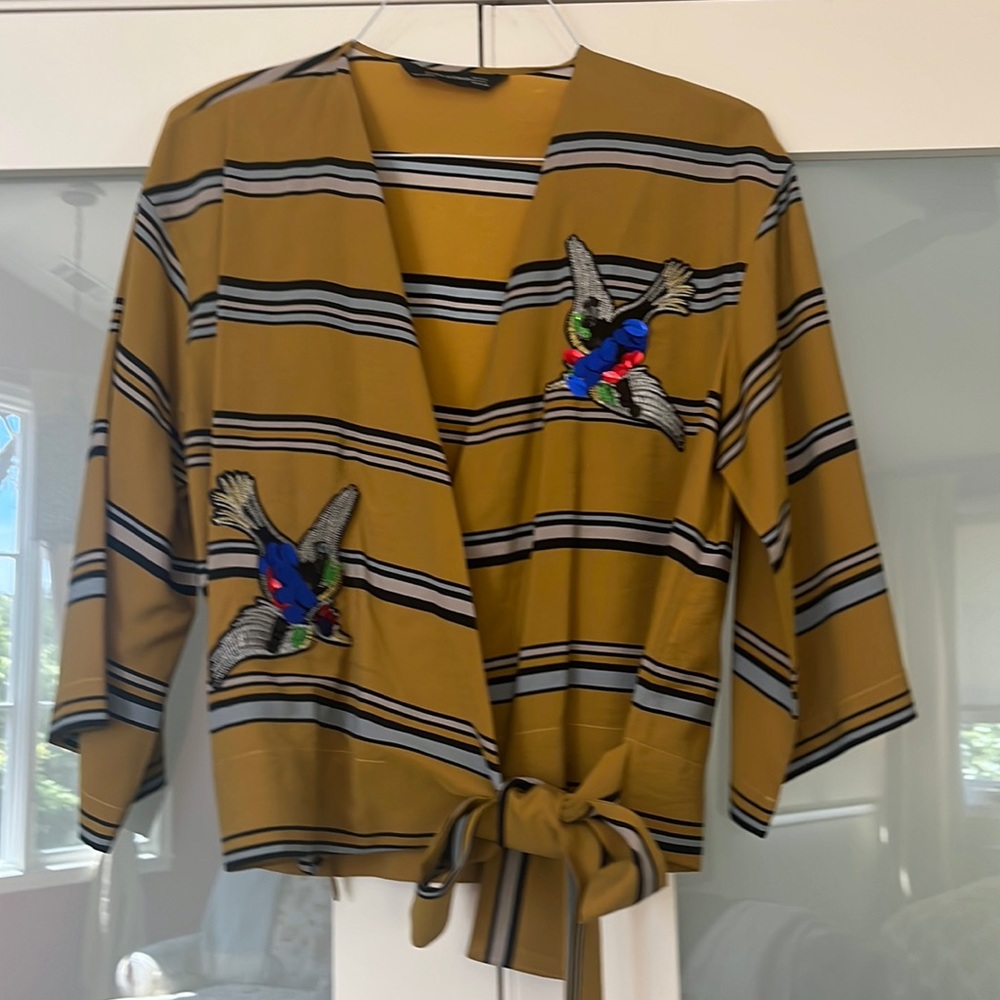 Zara Woman Light Weight Wrap Blouse/Jacket.